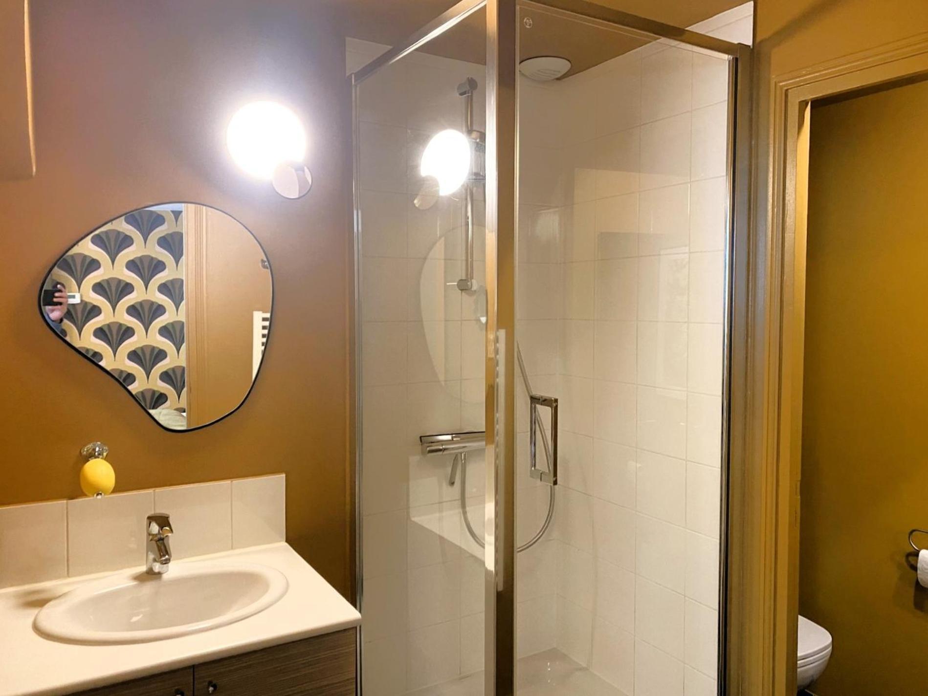 Appartement De Charme Au Coeur Du Centre Historique Тур Екстериор снимка