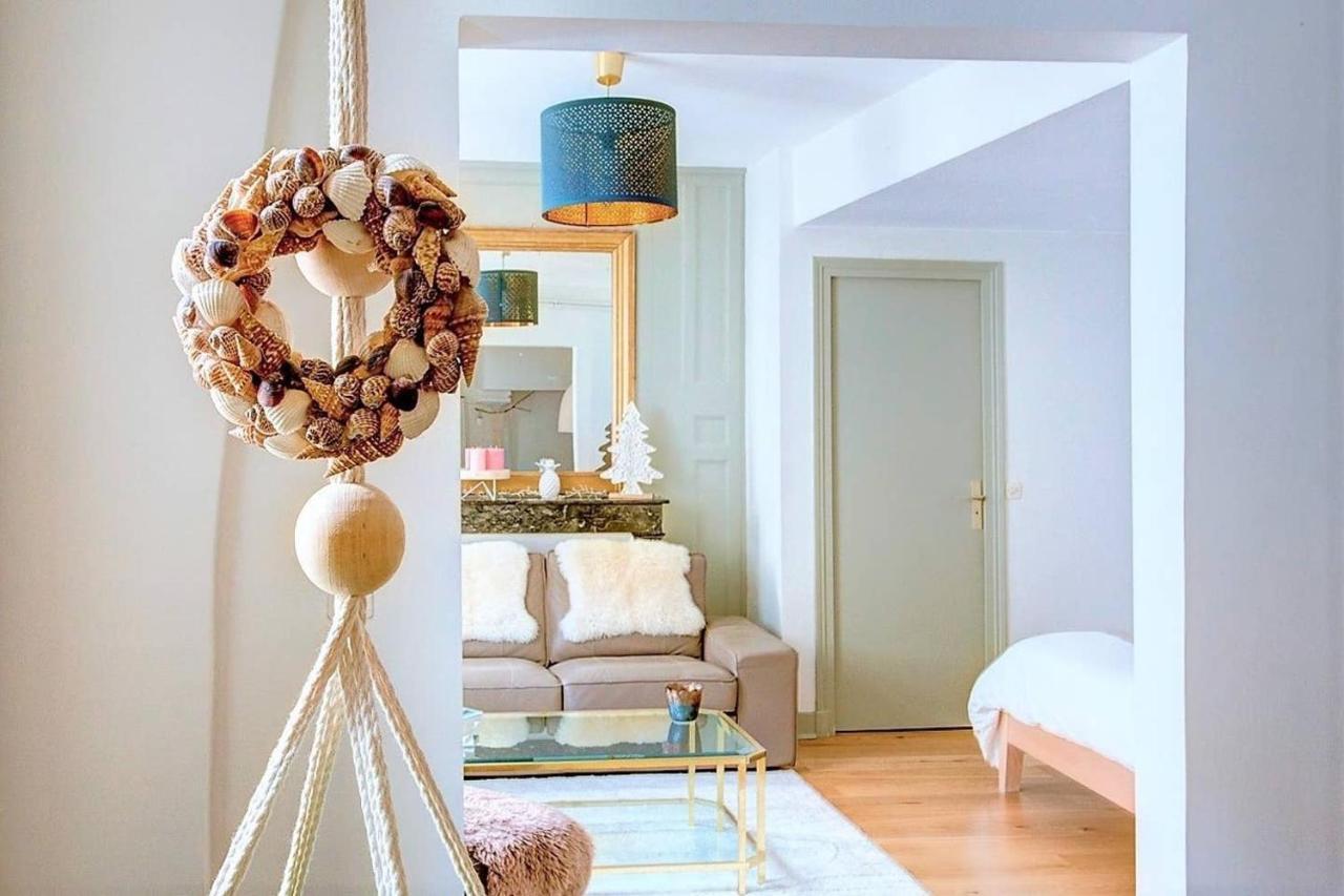 Appartement De Charme Au Coeur Du Centre Historique Тур Екстериор снимка