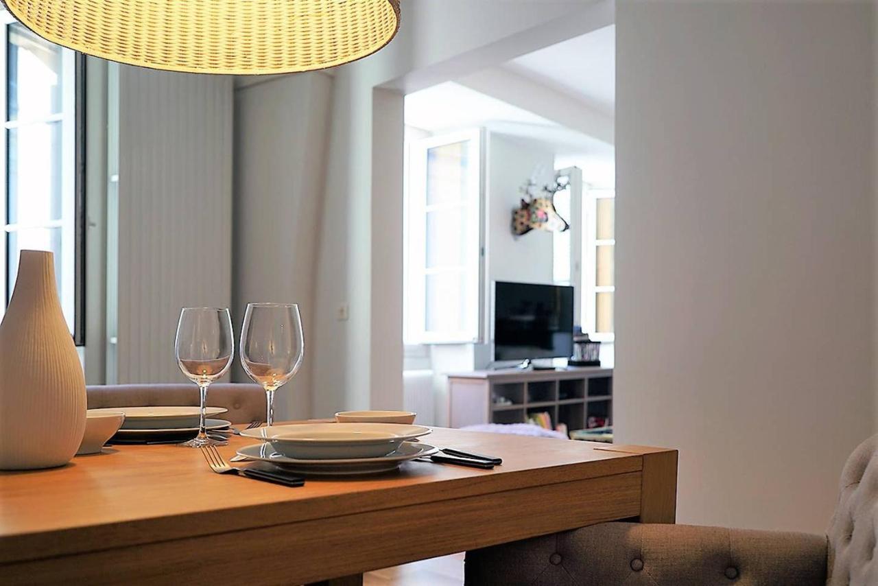 Appartement De Charme Au Coeur Du Centre Historique Тур Екстериор снимка